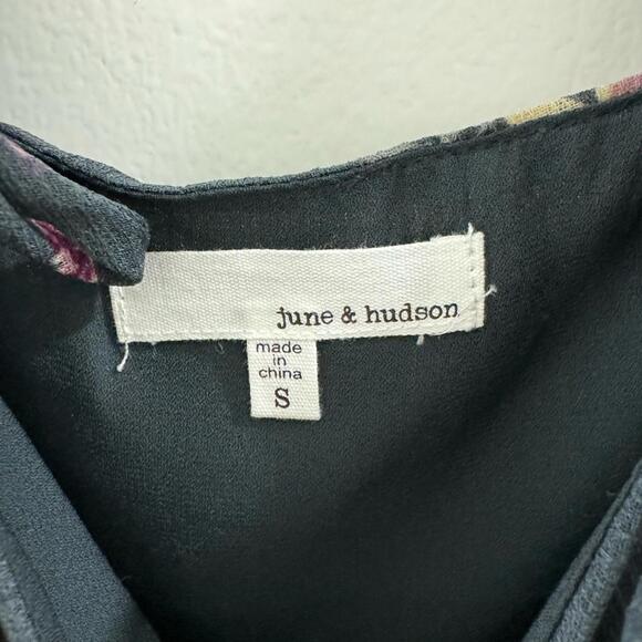 June & Hudson Green Floral Long Sleeve Flowy Square Neck Blouse- Size Small - Picture 8 of 8